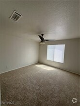 Building Photo - 1541 Linnbaker Ln