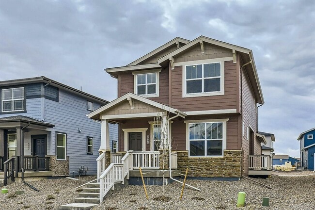 Building Photo - 560 Cottonwood Ave