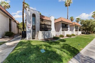 Building Photo - 1390 E Vegas Valley Dr