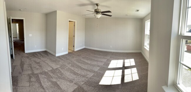 Foto del edificio - 1004 June Wilde Rdg