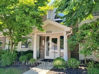 Building Photo - 6829 Meadow Creek Dr