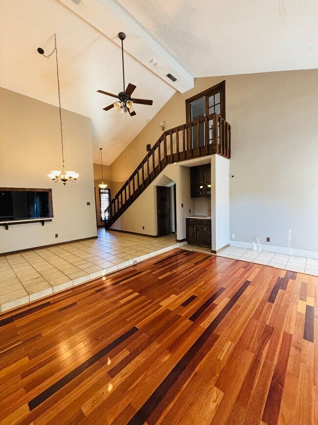 Foto del edificio - 1917 Colonial Pkwy