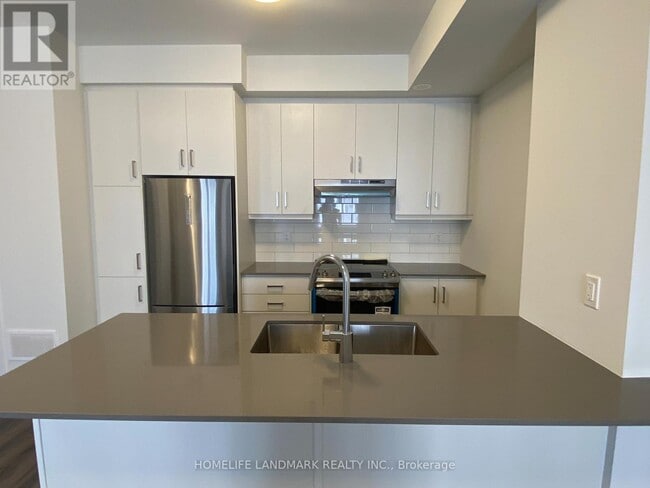 Building Photo - 131 Honeycrisp Cres