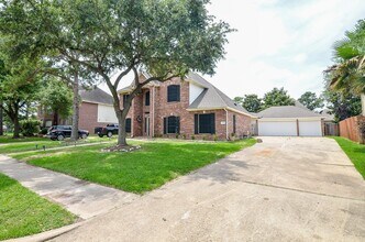 Building Photo - 9211 Abbey Chase Ln