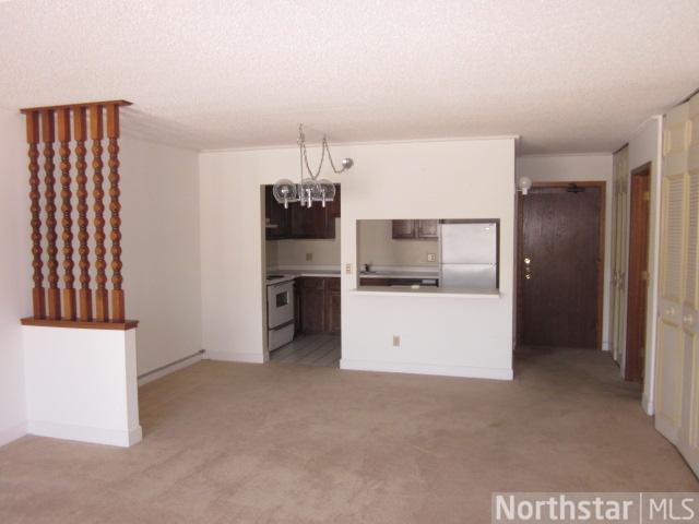 Primary Photo - 10531 Cedar Lake Rd