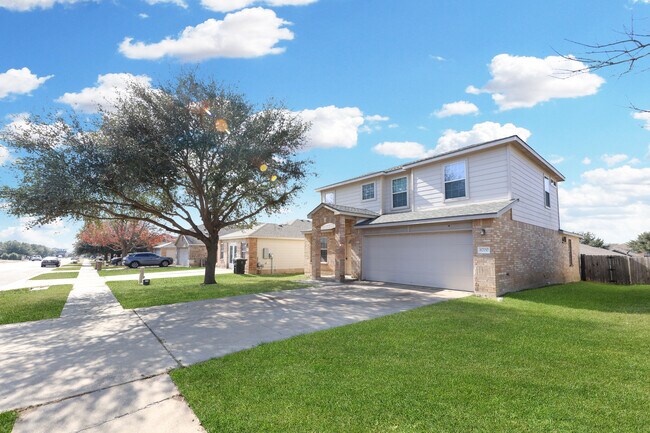 Foto del edificio - 6700 Taree Loop