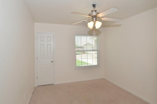 Foto del edificio - 6505 Nick St