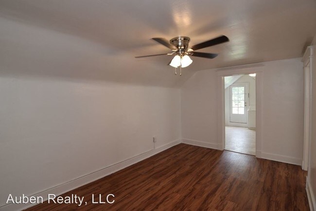 Building Photo - 2 br, 1 bath House - 1112 Cobb Street Apt. 3
