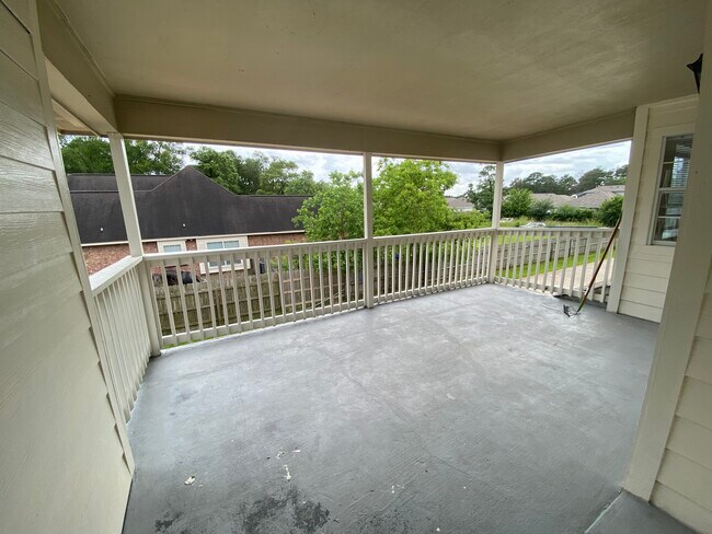 Building Photo - 1233 Lovett St