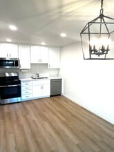 Building Photo - 2207 Moss Ct