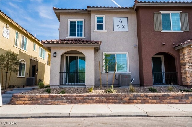 Building Photo - 25 Barbara Ln