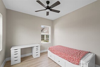 Building Photo - 2614 Piemonte Ave