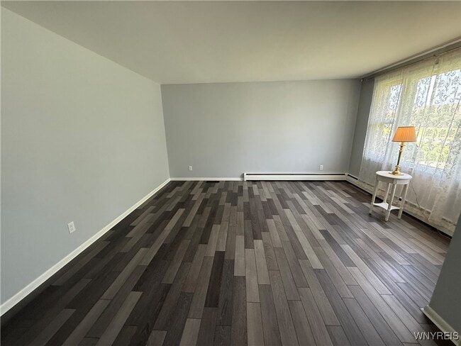 Building Photo - 4867 N Bailey Ave