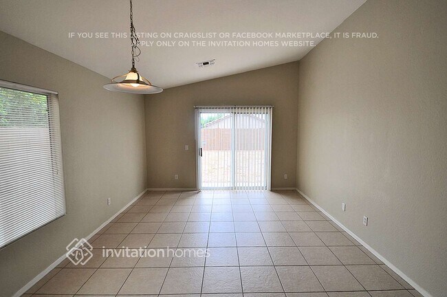 Building Photo - 12925 W Laurel Ln