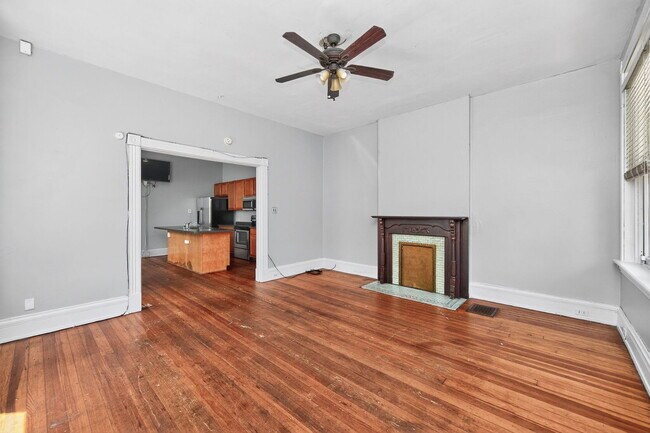 Building Photo - 209 Bosley St