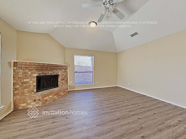 Building Photo - 820 Bentle Ct