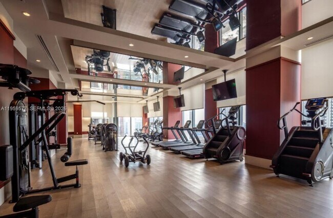 Foto del edificio - 11 NE 6th St