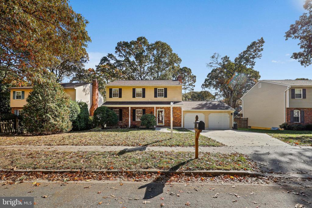 Primary Photo - 11 Holly Rd