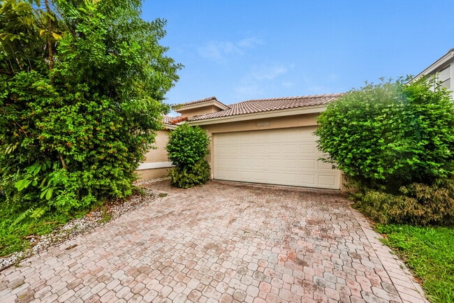 Building Photo - 11034 Harbour Springs Cir