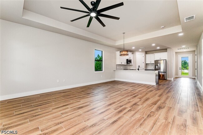 Building Photo - 4157 NW 39th Ave