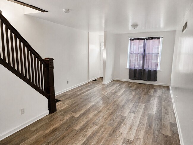 Foto del edificio - 302 Porter St
