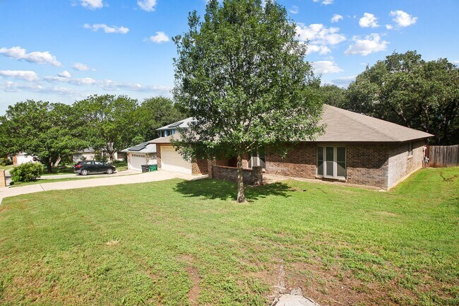 Foto del edificio - 3 Bedroom/2 Bath Eden Subdivision