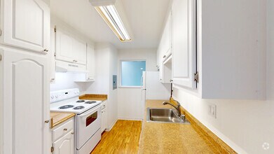Building Photo - 445 Ignacio Blvd