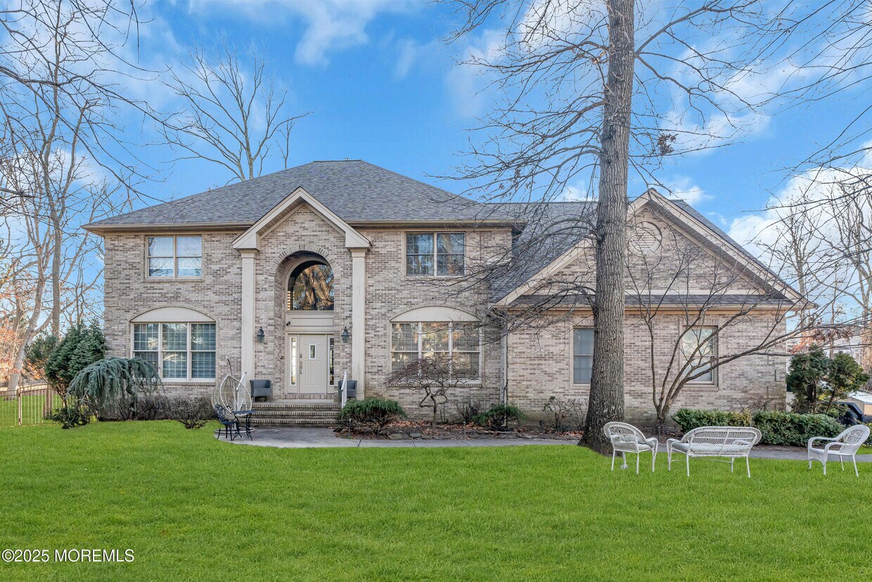 Foto principal - 21 Old Queens Ct