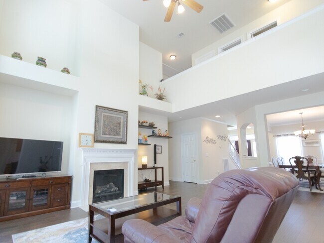 Building Photo - 9714 Tanglewood Ln