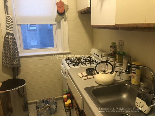 Foto del edificio - 68 Woodstock Ave