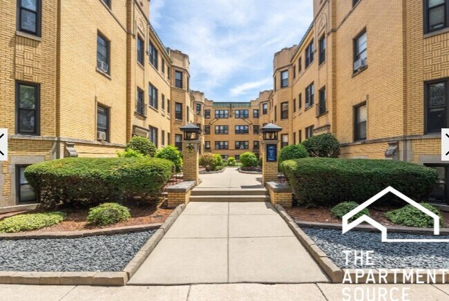 Building Photo - 2317.5 N Rockwell St