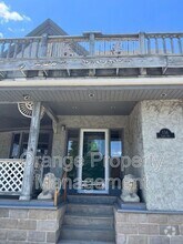 Building Photo - 136 S 7th St
