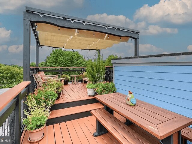 Foto del edificio - 2737 Eastern Ave