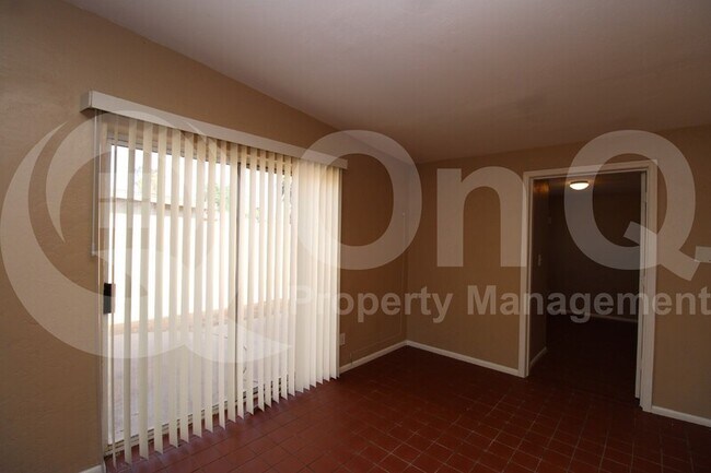 Building Photo - 4231 W Cheery Lynn Rd