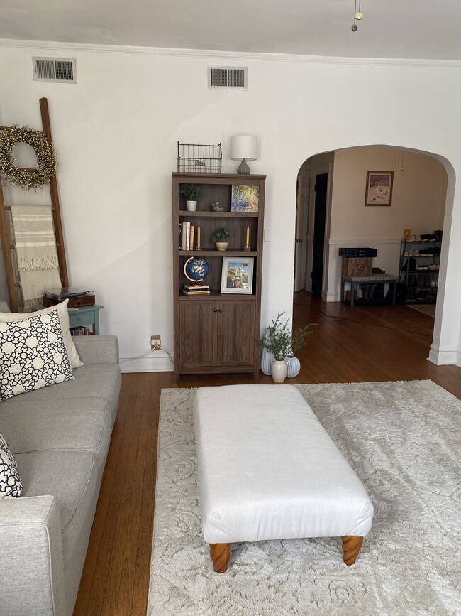 previous pictures - 3753 N Magnolia Ave