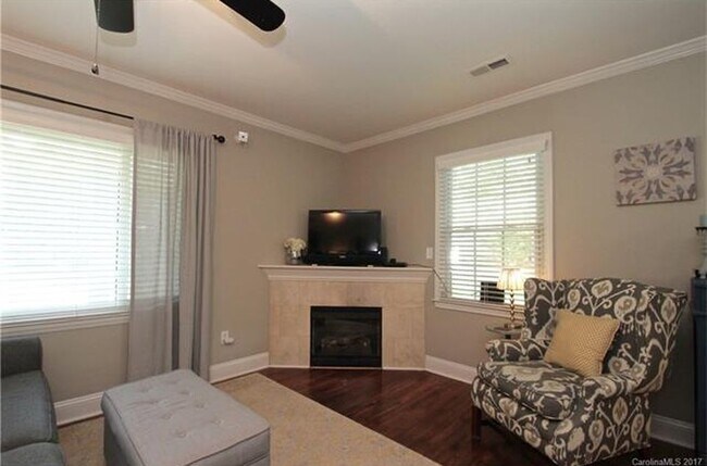 Foto del edificio - Beautiful Home in the Heart of NoDa!