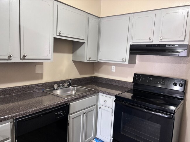 Foto del edificio - The Summereast