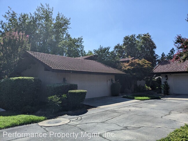 Building Photo - 2 br, 2 bath House - 5516 N El Adobe Dr