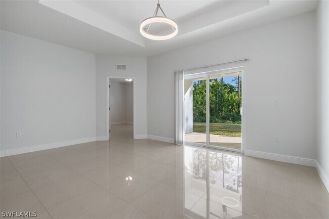 Foto del edificio - 4448-4450 25th St SW