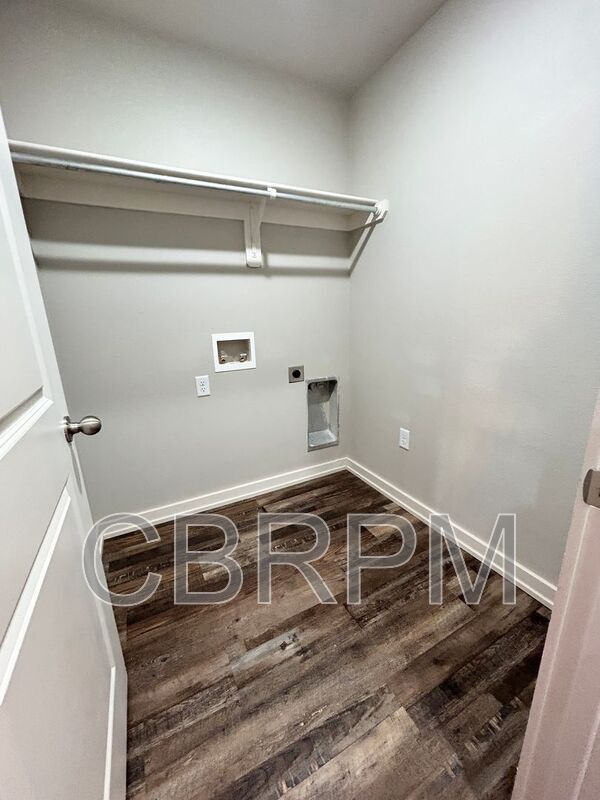 Foto del edificio - 5510 122nd Street