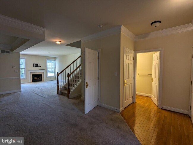Foto del edificio - 2393 S Whittmore St