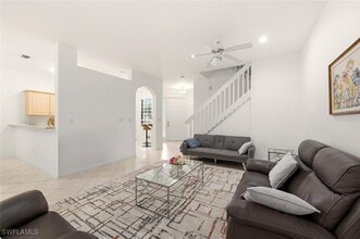 Building Photo - 14978 Summit Pl Cir