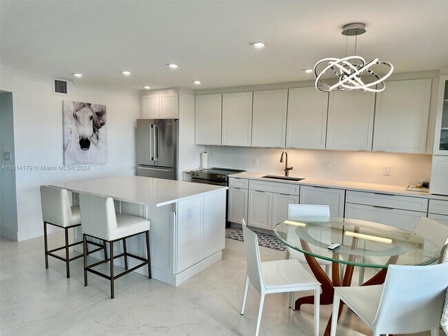 Foto del edificio - 3000 E Sunrise Boulevard Unit phg