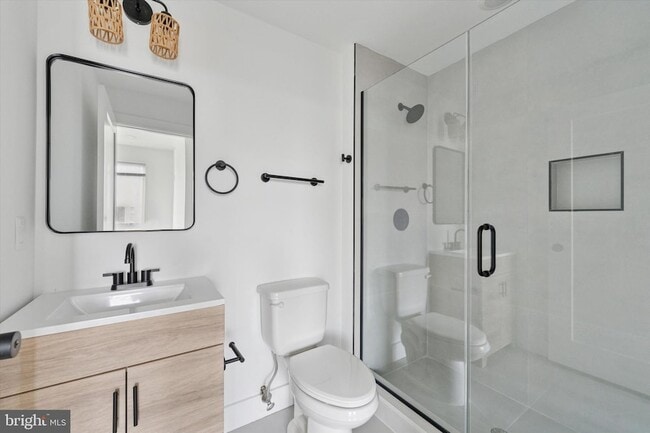 Building Photo - 2520 N Front St