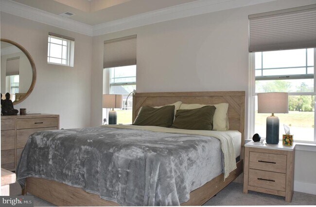 Building Photo - 32611 Deep Sound Dr