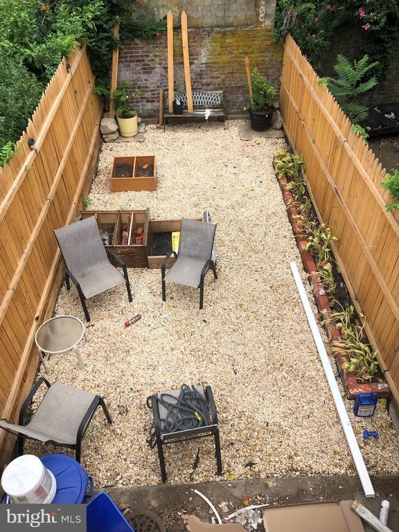 Foto del edificio - 2651 Martha St