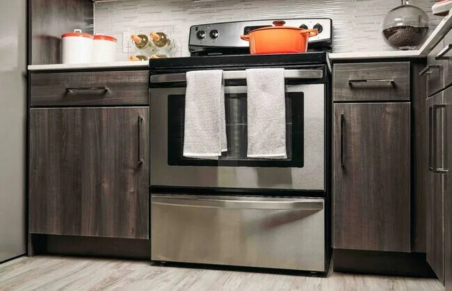 Photo - Why Wait? Get 1 Month FREE Right Now! Apartment