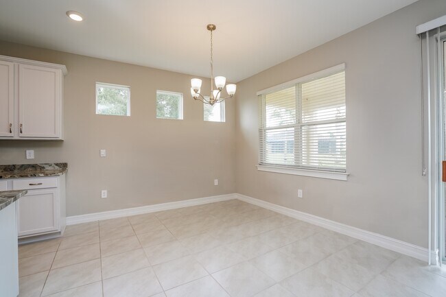 Foto del edificio - 603 Vinca Rosea