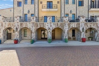 Building Photo - 69 Cortes Dr