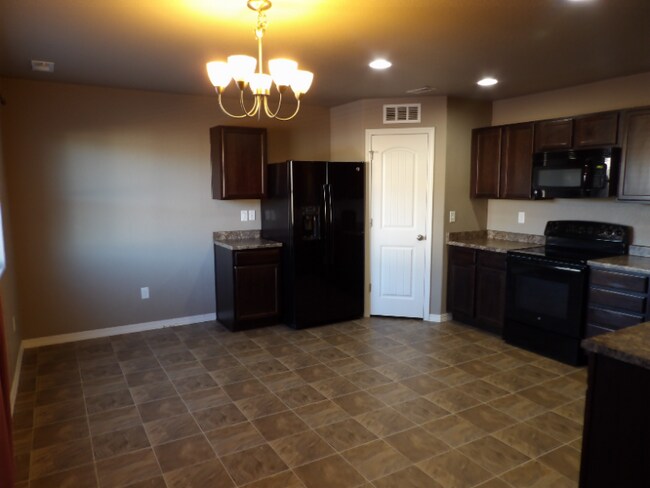 Building Photo - 6146 Finglas Dr